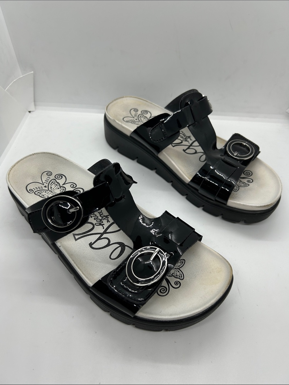 ALEGRIA VITA  WOMEN'S 36 /6.5  BLACK PATENT LEATHER SLIDES SANDALS